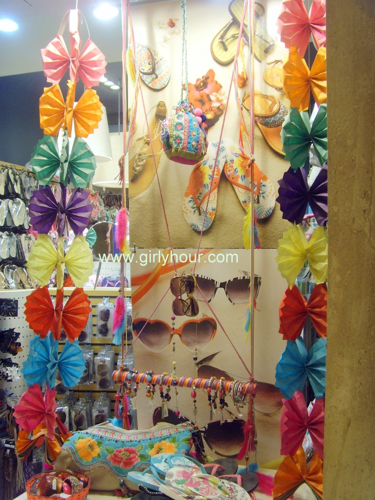 Lovely Lovely! Accessories, Atria Mall